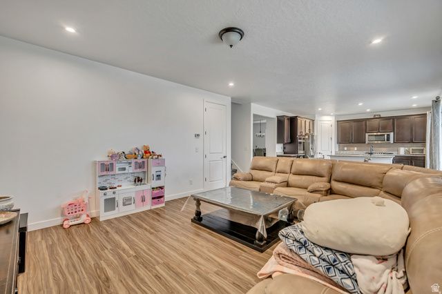 7172 W ECHOMOUNT RD, West Valley City, UT 84081