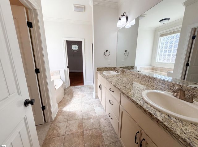 105 Wineberry Way, Greenville, SC 29615