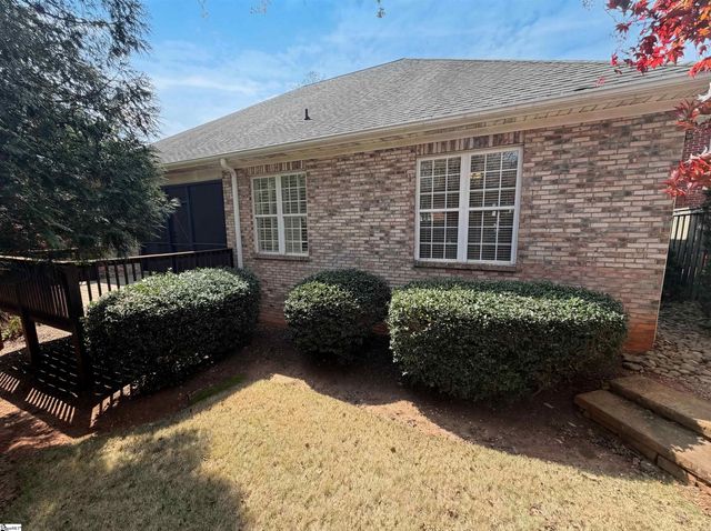 105 Wineberry Way, Greenville, SC 29615