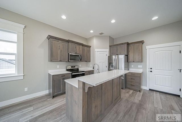 4232 N Athlen Way, Idaho Falls, ID 83401