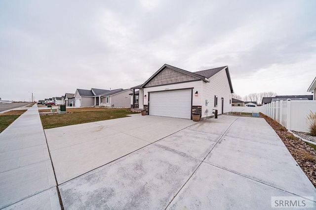 4232 N Athlen Way, Idaho Falls, ID 83401