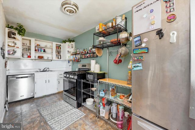 319 STRATFORD RD, Glenolden, PA 19036