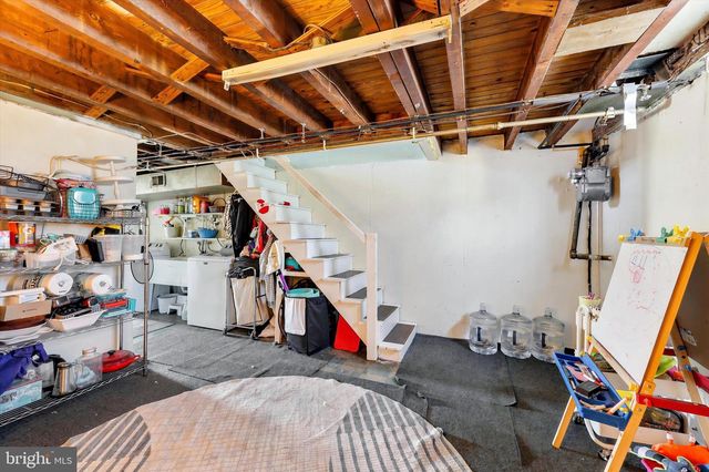 319 STRATFORD RD, Glenolden, PA 19036