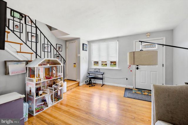 319 STRATFORD RD, Glenolden, PA 19036