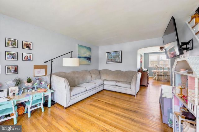 319 STRATFORD RD, Glenolden, PA 19036