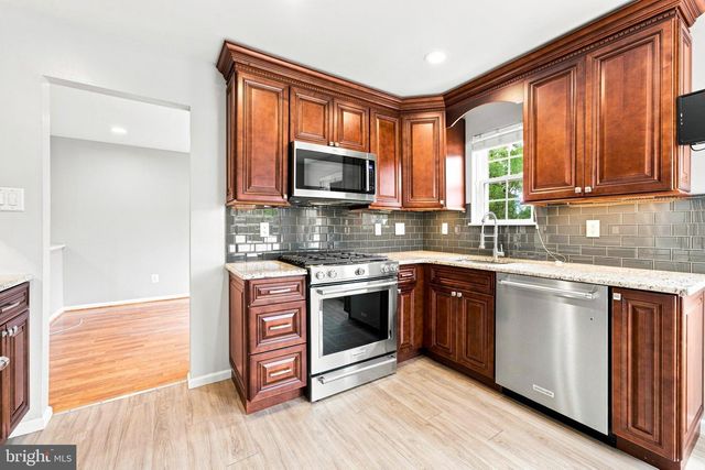 17 GRAYSON PL, Burlington, NJ 08016