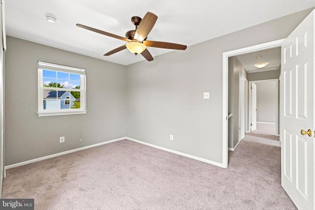 17 GRAYSON PL, Burlington, NJ 08016