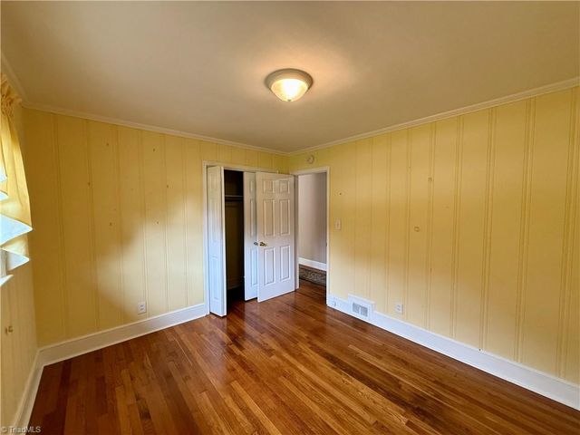 118 Avondale Drive, Lexington, NC 27295