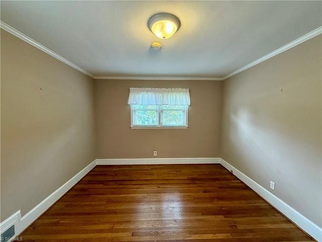 118 Avondale Drive, Lexington, NC 27295