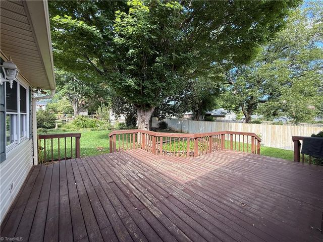 118 Avondale Drive, Lexington, NC 27295
