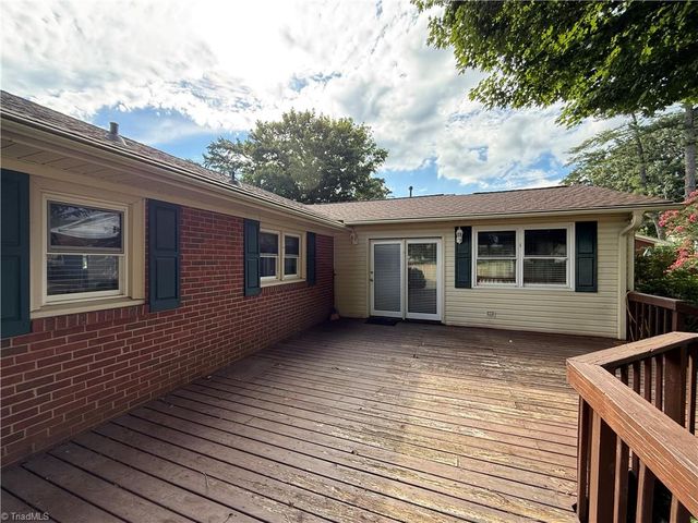118 Avondale Drive, Lexington, NC 27295