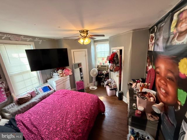 5627 ARLINGTON ST, Philadelphia, PA 19131