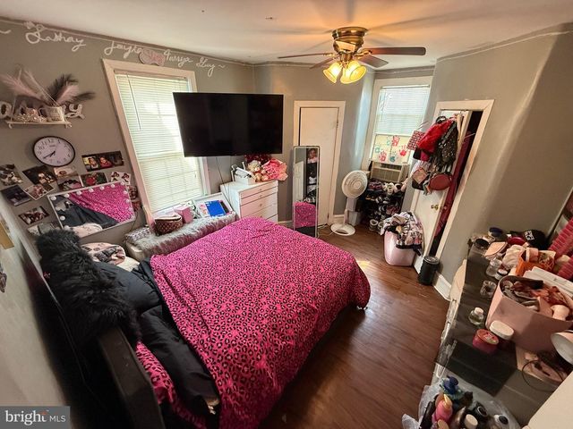 5627 ARLINGTON ST, Philadelphia, PA 19131