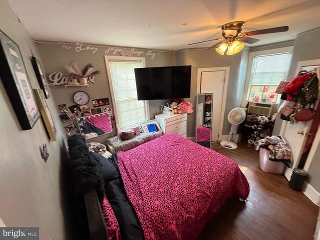 5627 ARLINGTON ST, Philadelphia, PA 19131