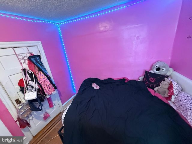 5627 ARLINGTON ST, Philadelphia, PA 19131