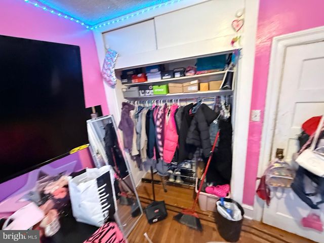 5627 ARLINGTON ST, Philadelphia, PA 19131