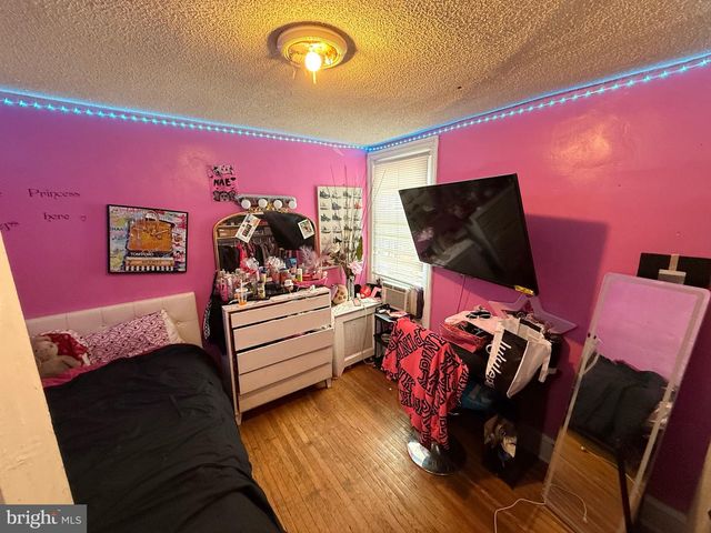 5627 ARLINGTON ST, Philadelphia, PA 19131