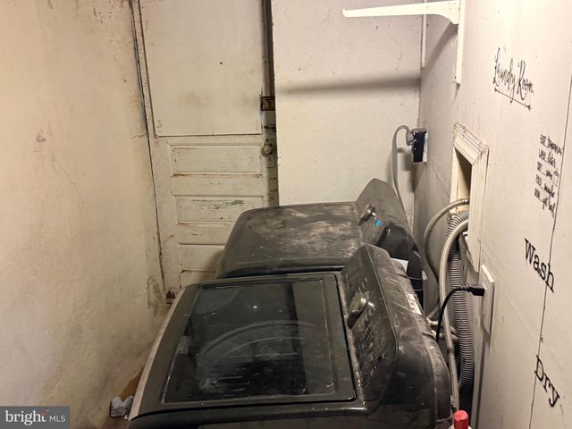 5627 ARLINGTON ST, Philadelphia, PA 19131