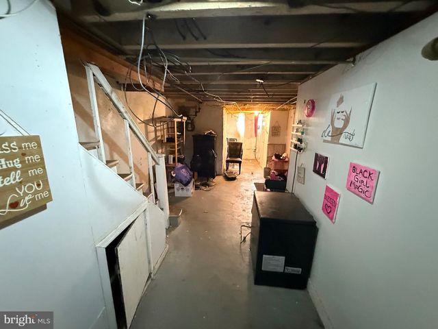 5627 ARLINGTON ST, Philadelphia, PA 19131