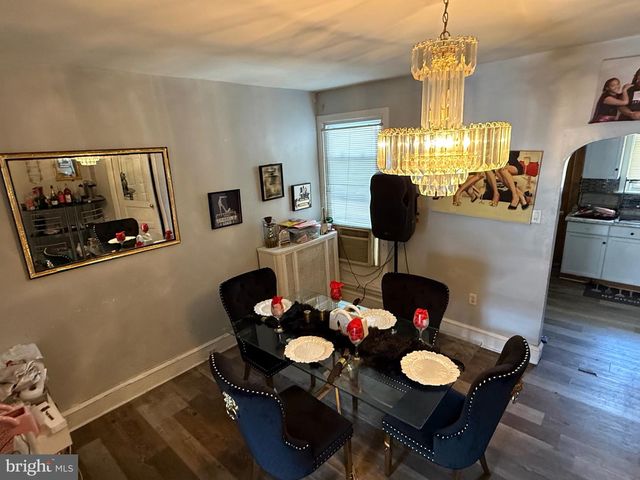 5627 ARLINGTON ST, Philadelphia, PA 19131