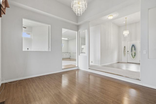 131 Split Rock Drive, Hollister, MO 65672