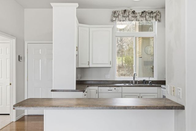 131 Split Rock Drive, Hollister, MO 65672