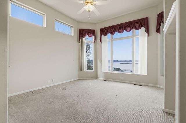 131 Split Rock Drive, Hollister, MO 65672