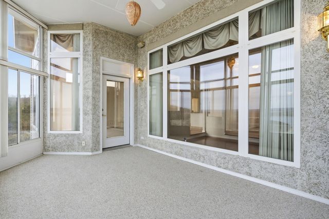 131 Split Rock Drive, Hollister, MO 65672