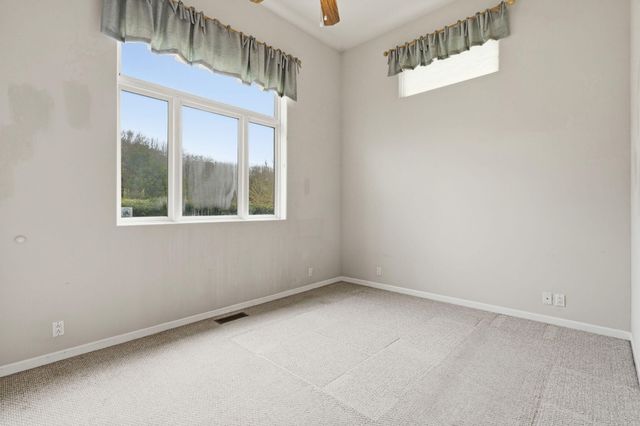 131 Split Rock Drive, Hollister, MO 65672