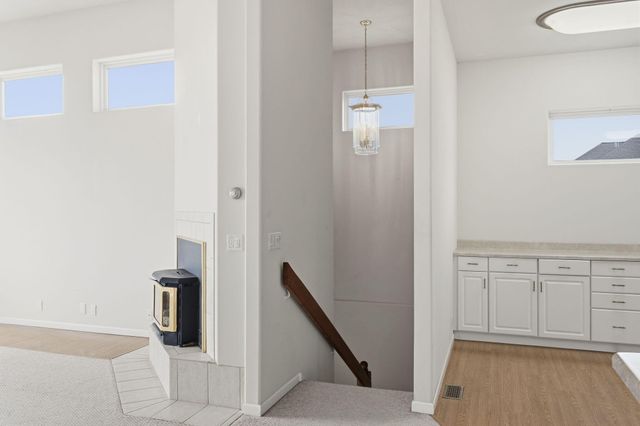 131 Split Rock Drive, Hollister, MO 65672