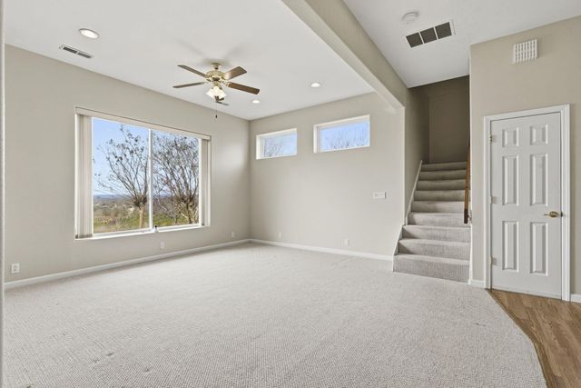 131 Split Rock Drive, Hollister, MO 65672