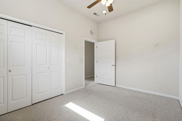 131 Split Rock Drive, Hollister, MO 65672