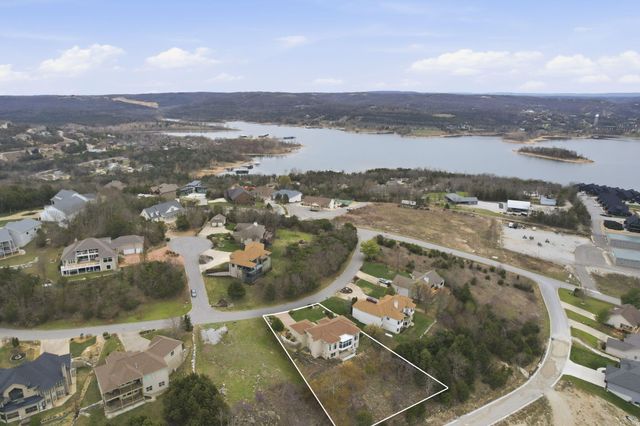 131 Split Rock Drive, Hollister, MO 65672