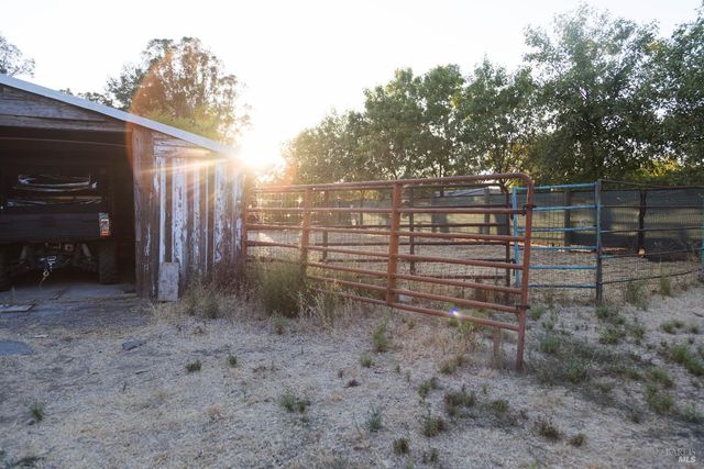 4851 Udell Rd, Vacaville, CA 95688