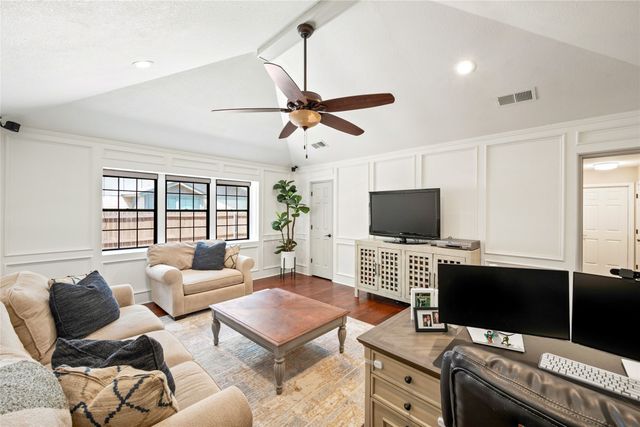 3005 Glasgow Drive, Arlington, TX 76015