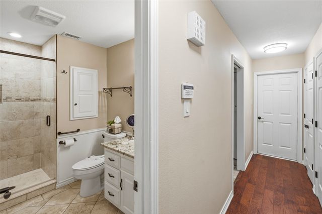 3005 Glasgow Drive, Arlington, TX 76015