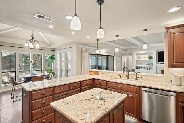 3005 Glasgow Drive, Arlington, TX 76015
