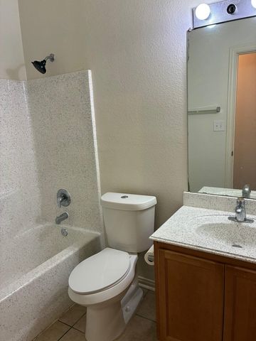 515 Creekside Drive, Princeton, TX 75407