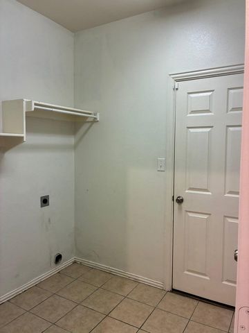 515 Creekside Drive, Princeton, TX 75407