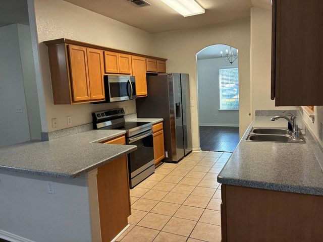 515 Creekside Drive, Princeton, TX 75407