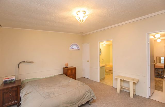 215 Tolman Creek Road SPC 16, Ashland, OR 97520