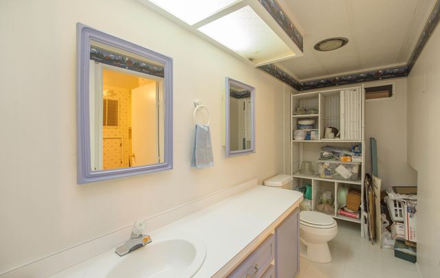 215 Tolman Creek Road SPC 16, Ashland, OR 97520