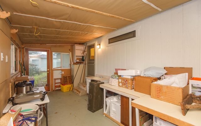 215 Tolman Creek Road SPC 16, Ashland, OR 97520