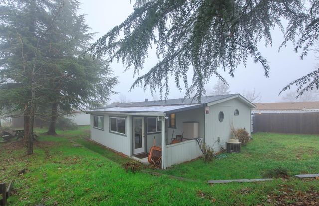 215 Tolman Creek Road SPC 16, Ashland, OR 97520