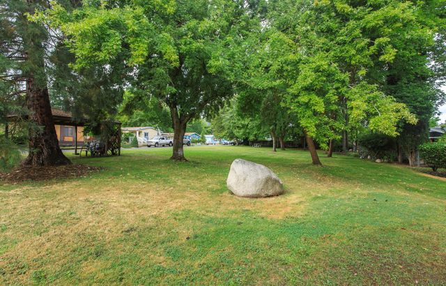 215 Tolman Creek Road SPC 16, Ashland, OR 97520