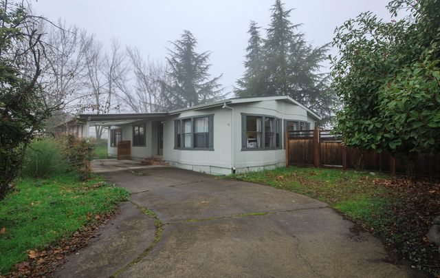 215 Tolman Creek Road SPC 16, Ashland, OR 97520