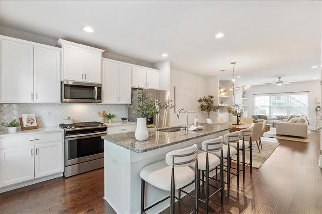 3835 Oxford Circle, Atlanta, GA 30340