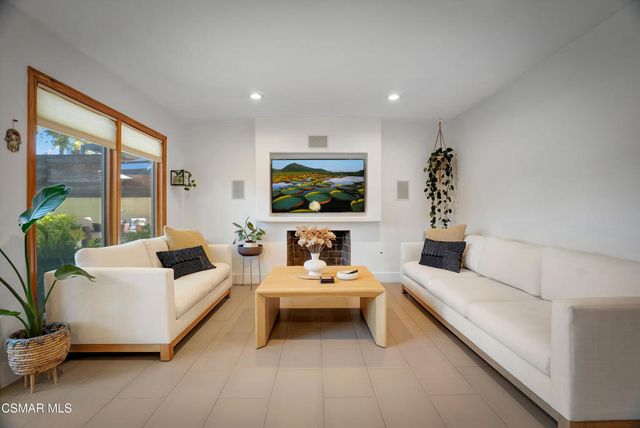 28789 Eagleton Street, Agoura Hills, CA 91301