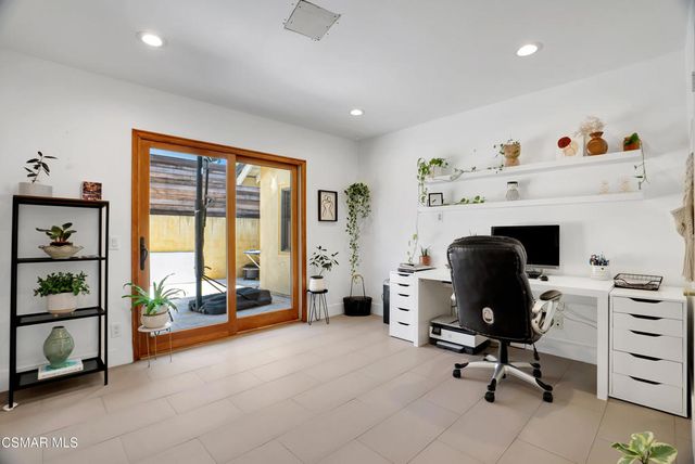 28789 Eagleton Street, Agoura Hills, CA 91301