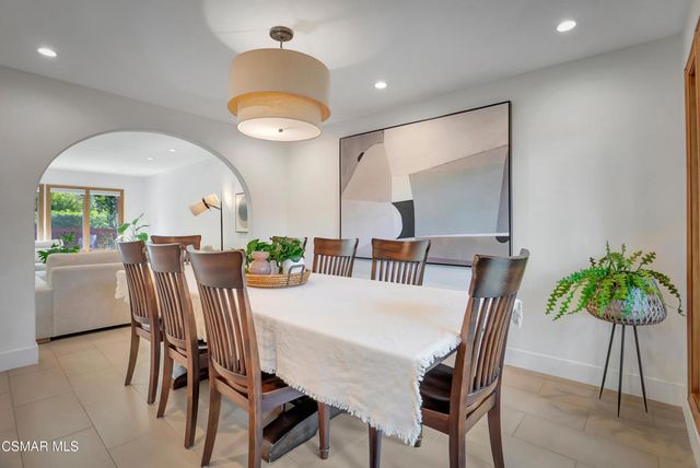 28789 Eagleton Street, Agoura Hills, CA 91301